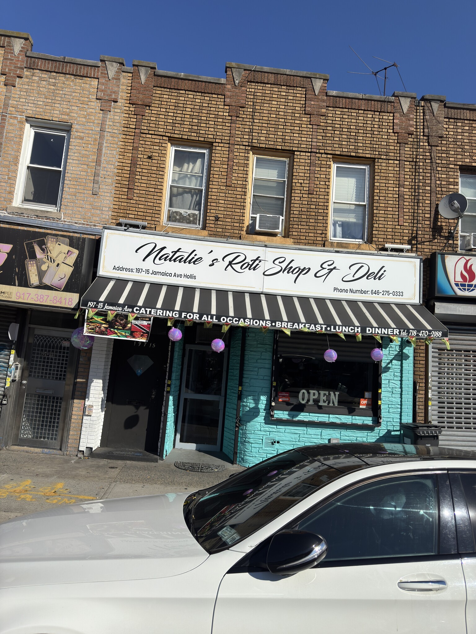 19715 Jamaica Ave, Hollis, NY à vendre Photo principale– Image 1 sur 11