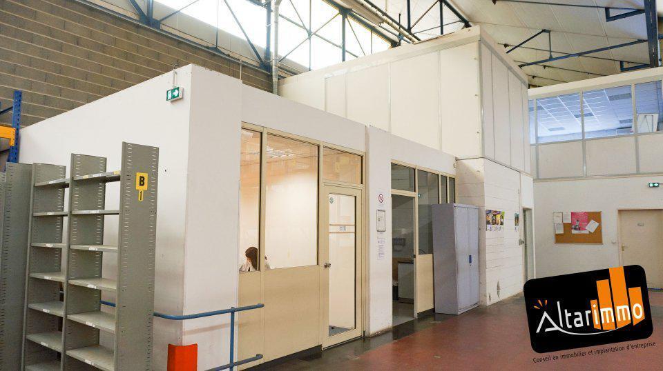 Local d’activités dans Chartres à louer - Photo de l’immeuble – Image 3 sur 5