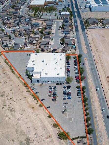 10365 Railroad Dr, El Paso, TX à vendre - Photo de l’immeuble – Image 3 sur 21