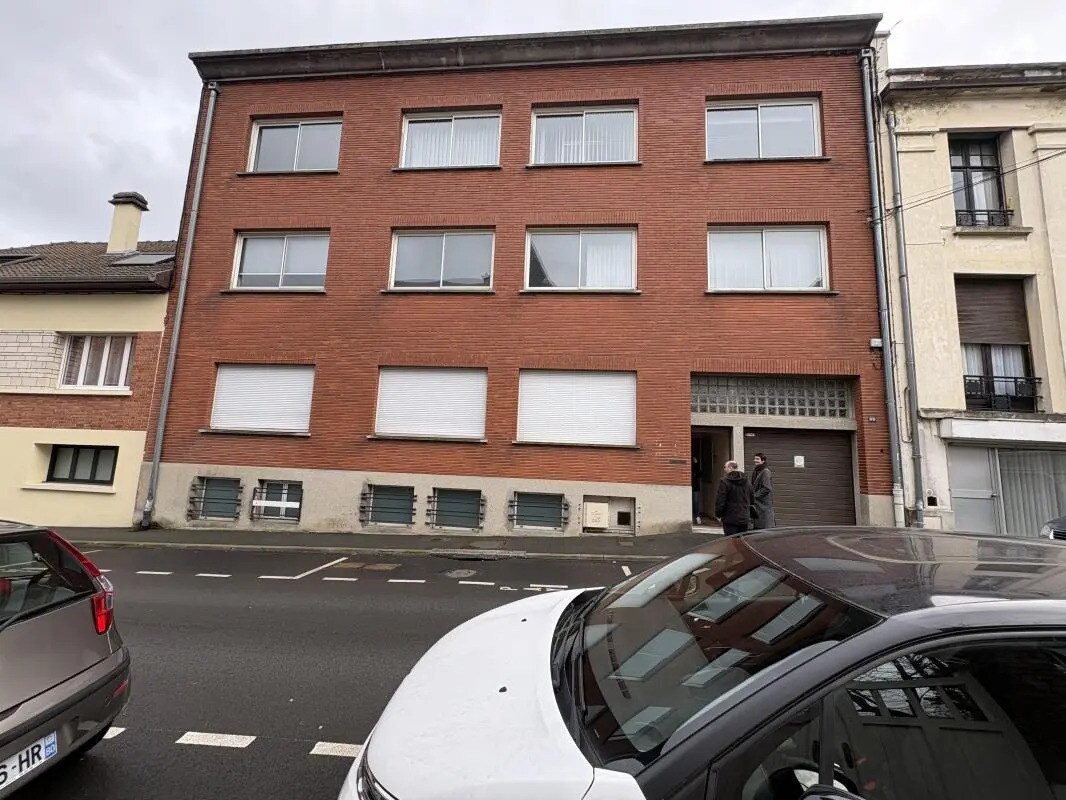 Rue Jules Lefebvre, Amiens à louer Photo de l’immeuble– Image 1 sur 9