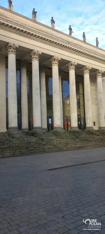 Plus de détails pour Local commercial à louer