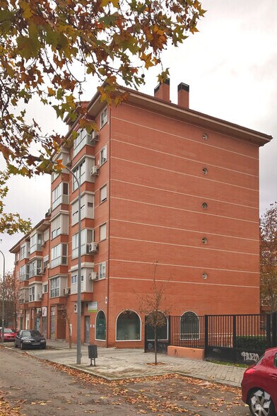 Calle de Zeus, 1, Torrejón de Ardoz, Madrid à vendre - Photo de l’immeuble – Image 2 sur 2
