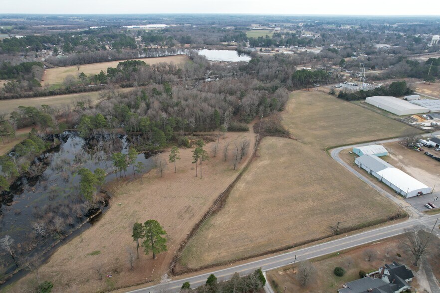 US 301, Dunn, NC à vendre - Aérien – Image 2 sur 4