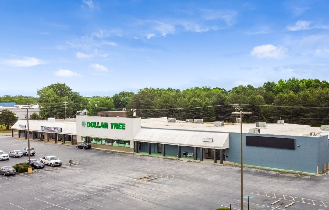 200 Spartanburg Hwy, Lyman, SC à louer Photo de l’immeuble– Image 1 sur 7