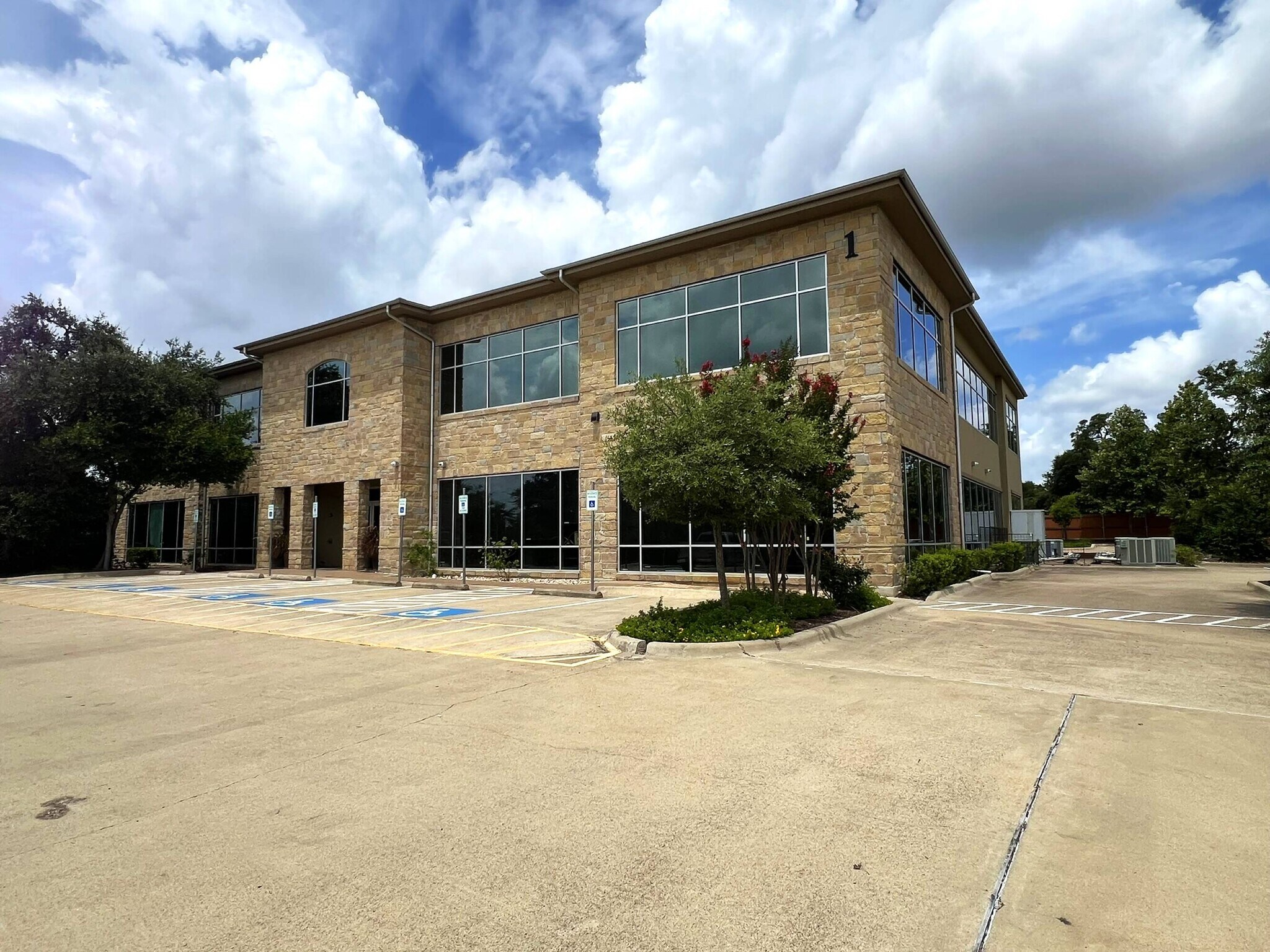 5920 W William Cannon Dr, Austin, TX à vendre Photo principale– Image 1 sur 25