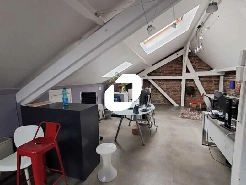 Bureau dans Montrouge à louer - Photo de l’immeuble – Image 2 sur 13
