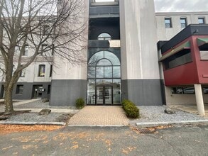 34 Depot St, Pittsfield, MA à louer Photo intérieure– Image 1 sur 14