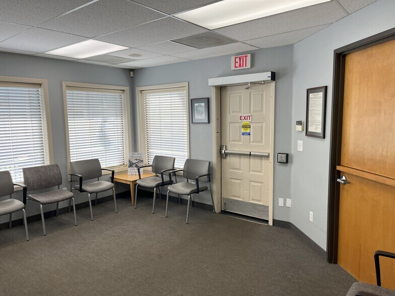 3460-3470 Liberty St S, Salem, OR à louer - Photo de l’immeuble – Image 3 sur 11