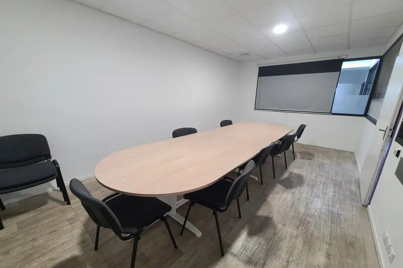 Bureau dans Sète à louer - Photo de l’immeuble – Image 3 sur 10