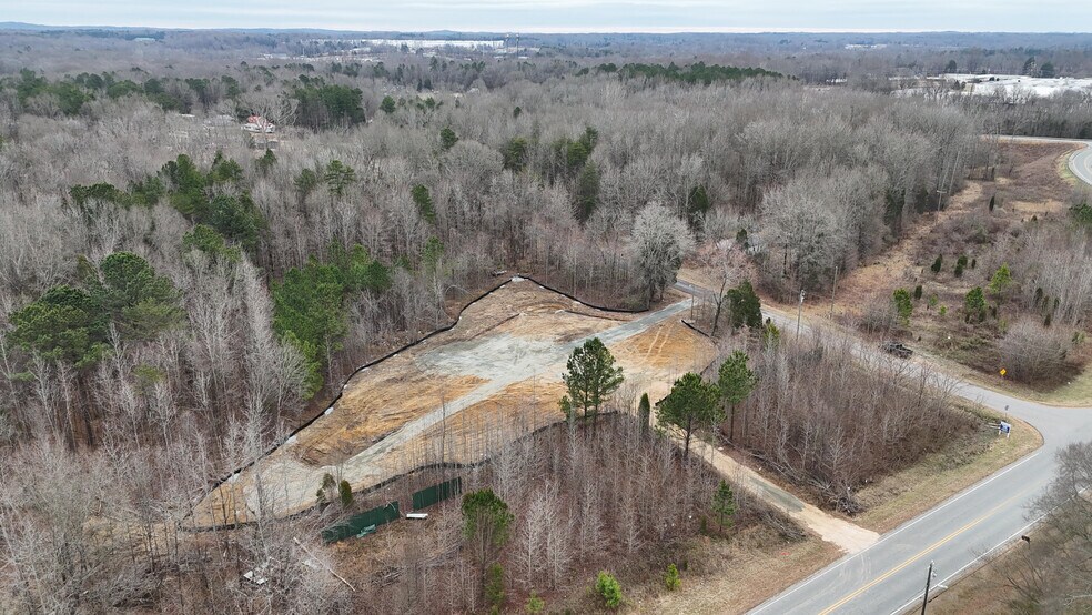 285 Peach Orchard Ln, Salisbury, NC à louer - Photo de l’immeuble – Image 2 sur 4