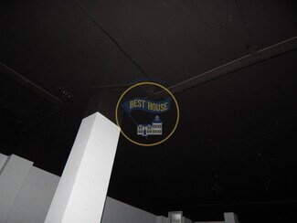 Plus de détails pour Local commercial à louer