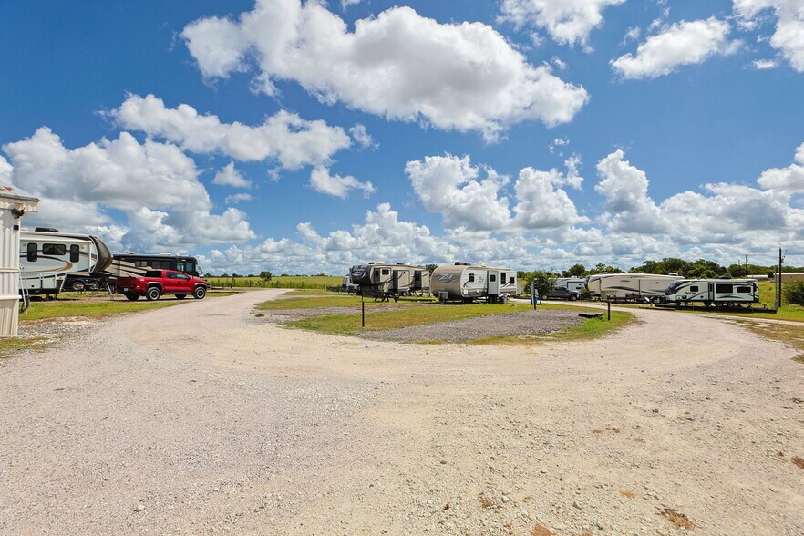 6049 FM 3090 Rd, Anderson, TX à vendre - Photo de l’immeuble – Image 3 sur 32