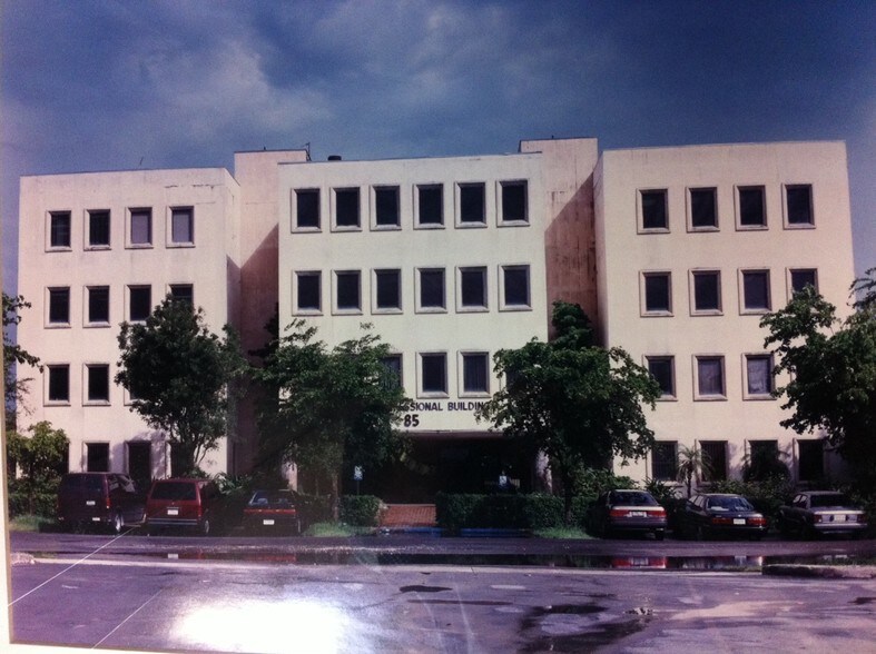 85 Grand Canal Dr, Miami, FL à louer - Photo de l’immeuble – Image 2 sur 5