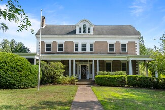 Plus de détails pour 745 Burnside Ave, East Hartford, CT - Spécialisé à vendre