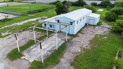 1220 S Navigation Blvd, Corpus Christi, TX à louer Photo de l’immeuble– Image 1 sur 5