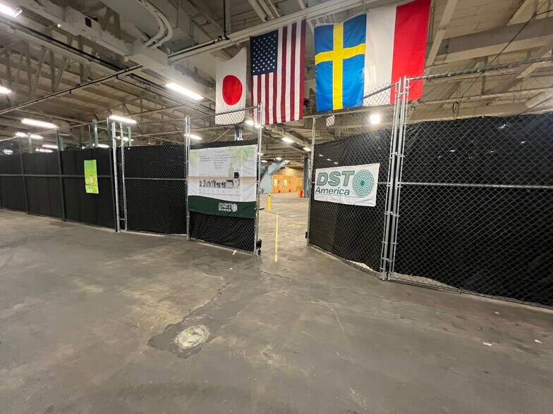 1004 New Holland Ave, Lancaster, PA à louer - Photo de l’immeuble – Image 2 sur 10