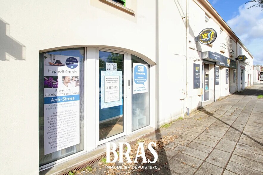 Local commercial dans LES SORINIÈRES à louer - Photo de l’immeuble – Image 1 sur 4