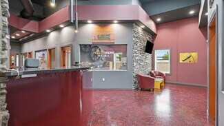 Plus de détails pour 490 South Ave, Spruce Grove, AB - Industriel/Logistique à vendre