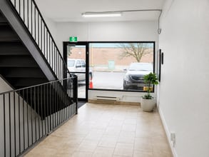 640-650 King St E, Oshawa, ON à louer Photo intérieure– Image 1 sur 9