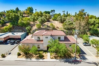 Plus de détails pour 343 E Alvarado St, Fallbrook, CA - Local commercial à vendre