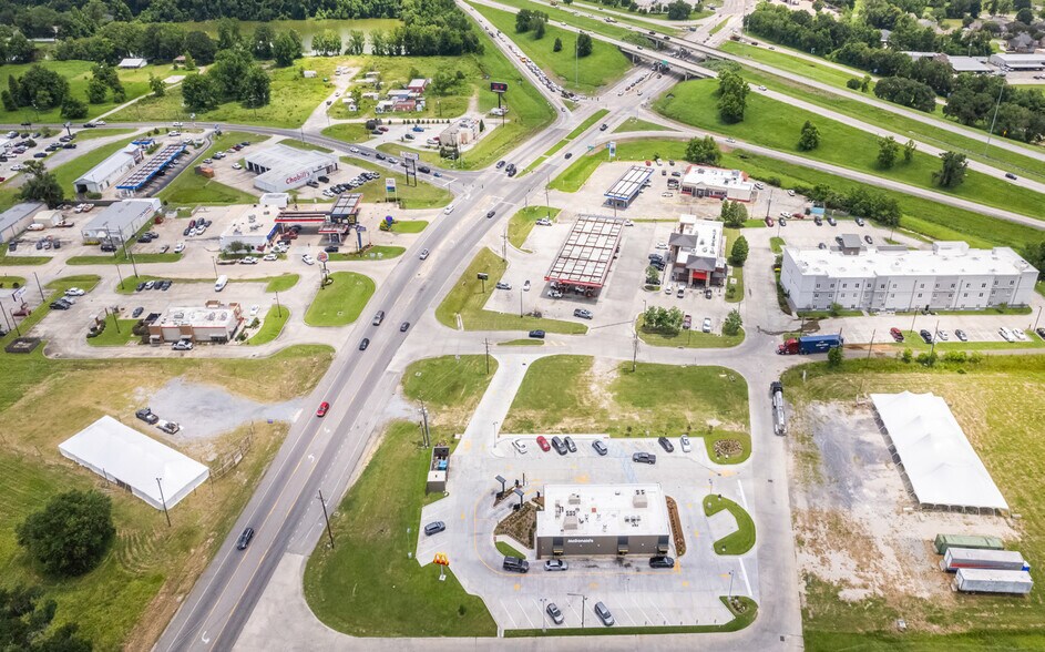 13496 Highway 73, Geismar, LA à vendre - Photo de l’immeuble – Image 3 sur 7