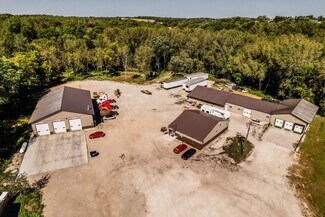 Plus de détails pour 145 Railroad Ave, Ellsworth, WI - Industriel/Logistique à vendre