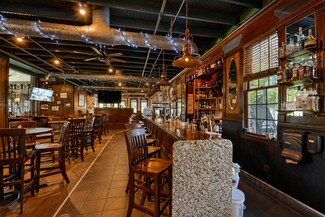Plus de détails pour 506 W Broadway St, Mount Pleasant, MI - Local commercial à vendre
