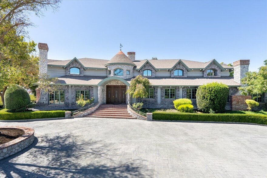 8283 Cross Canyons Rd, San Miguel, CA à vendre - Photo de l’immeuble – Image 1 sur 84