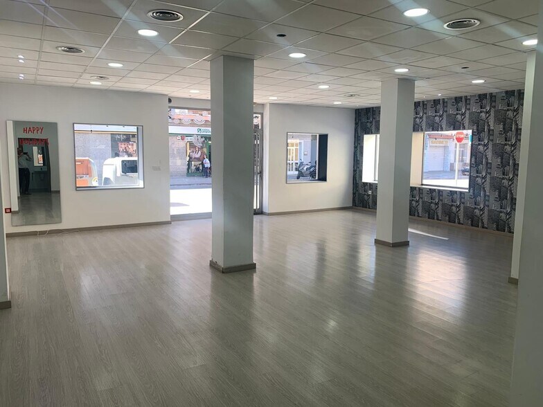 Local commercial dans Silla, Valencia à vendre - Photo de l’immeuble – Image 3 sur 24