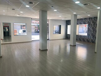 Plus de détails pour Local commercial à vendre