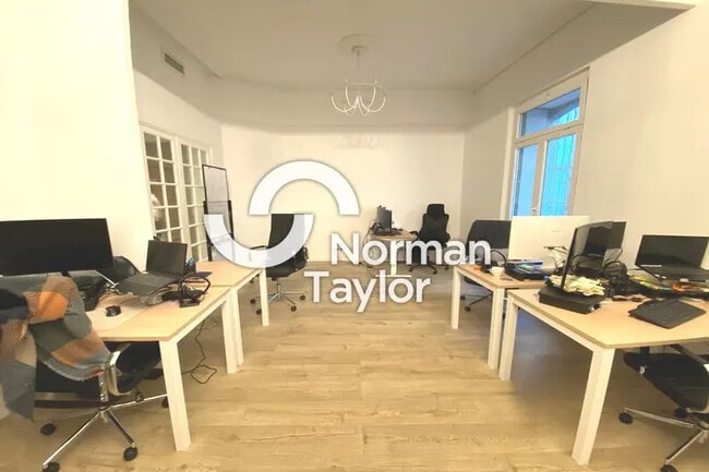 Plus de détails pour 10 Rue Boyer, Montpellier - Bureau à louer