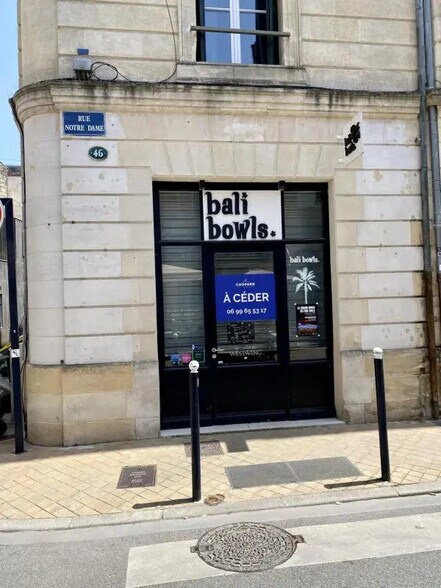Local commercial dans Bordeaux à louer - Photo de l’immeuble – Image 2 sur 4