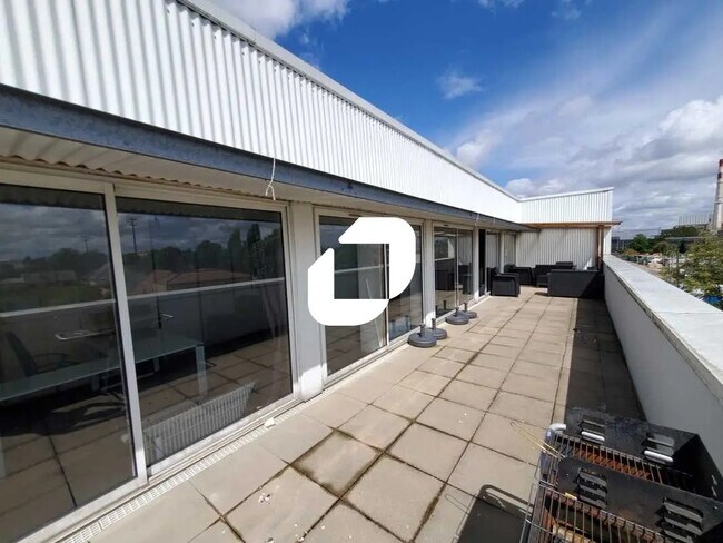 Plus de détails pour Bureau à louer