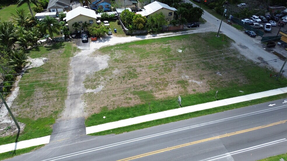 0000 Avenue F, Belle Glade, Belle Glade, FL à vendre - Aérien – Image 2 sur 4