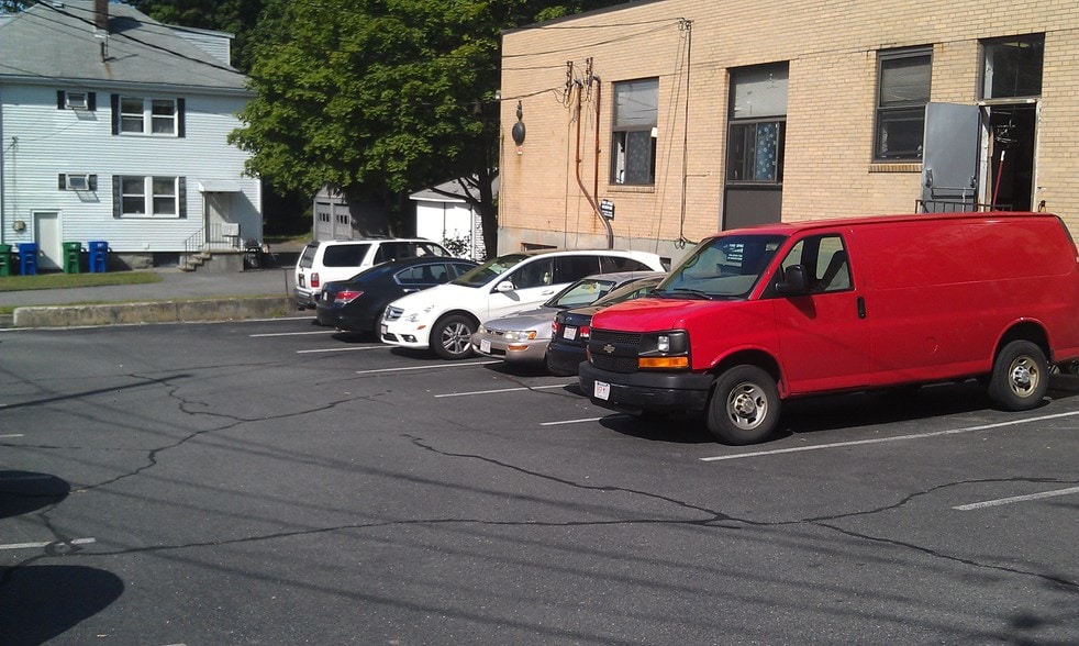 1175 Walnut St, Newton, MA à louer - Photo principale – Image 1 sur 9