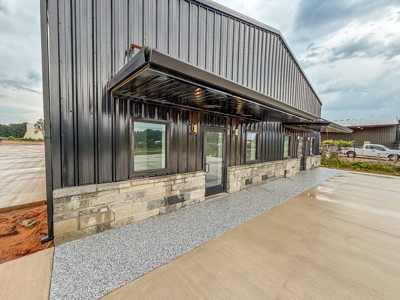 1648 FM 450, Hallsville, TX à louer - Photo de l’immeuble – Image 1 sur 14