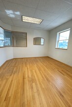 637 Willis Ave, Williston Park, NY à louer Photo intérieure– Image 1 sur 5