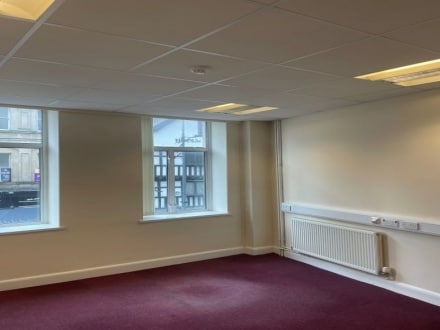 17-18 High St, Newport à louer Photo intérieure– Image 1 sur 3