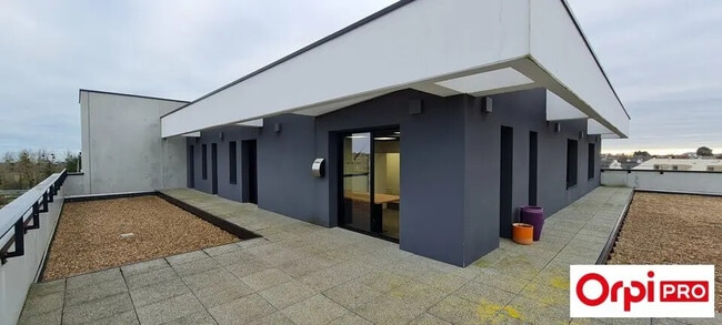 Plus de détails pour Bureau à vendre