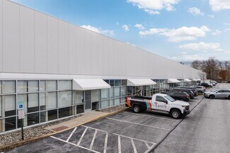 Plus de détails pour 829 Lincoln Ave, West Chester, PA - Local d’activités à vendre