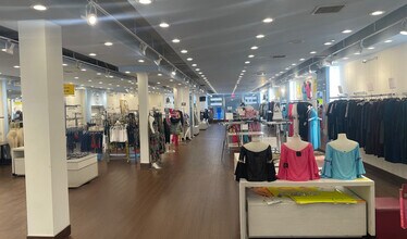 5636 Myrtle Ave, Ridgewood, NY à louer Photo intérieure– Image 2 sur 3