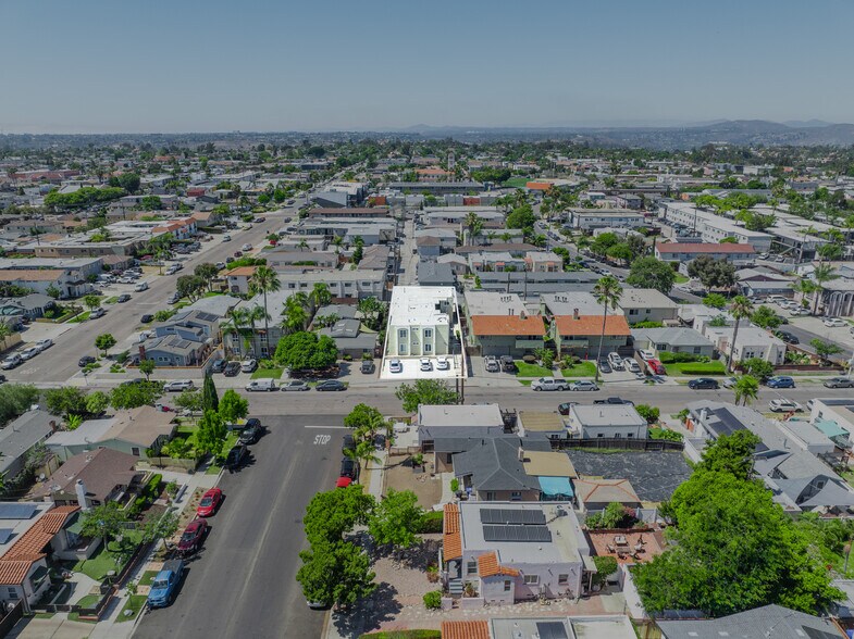 3470 Monroe Ave, San Diego, CA à vendre - Photo de l’immeuble – Image 3 sur 22