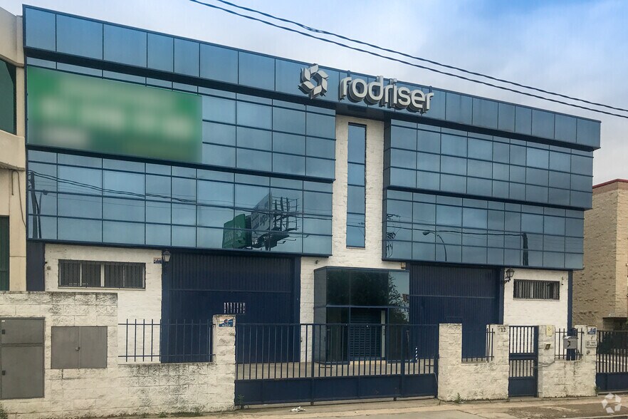 Calle de Hermanos Lumiere, 12, Getafe, Madrid à vendre - Photo de l’immeuble – Image 2 sur 9