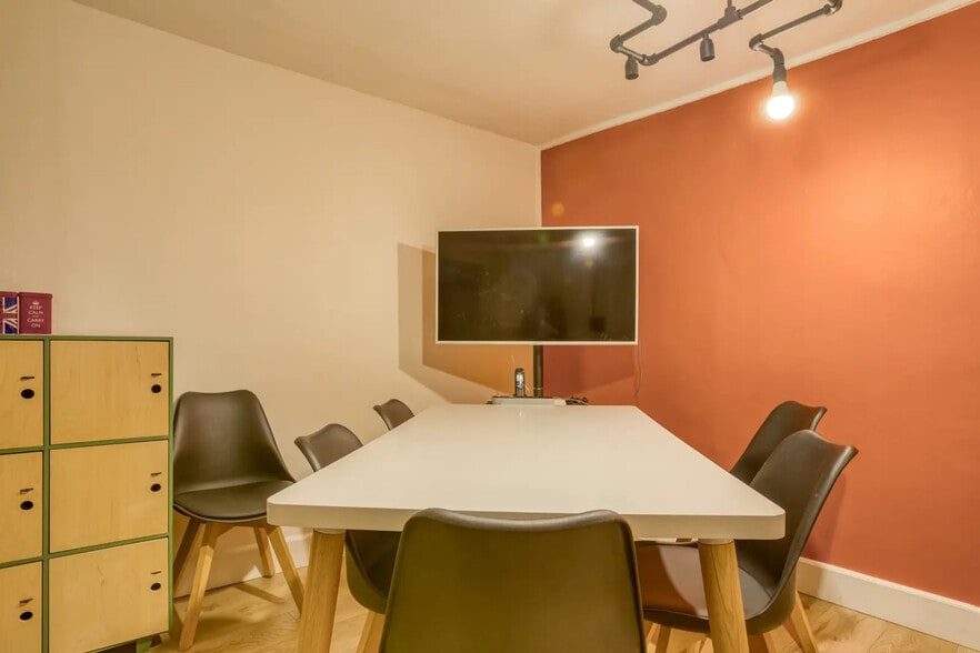 Bureau dans Paris à louer - Photo de l’immeuble – Image 3 sur 9