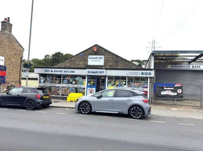 141 Wakefield Rd, Scissett à vendre - Photo principale – Image 1 sur 1