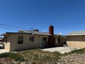 Plus de détails pour 10776 9th Ave, Hesperia, CA - Logement à vendre