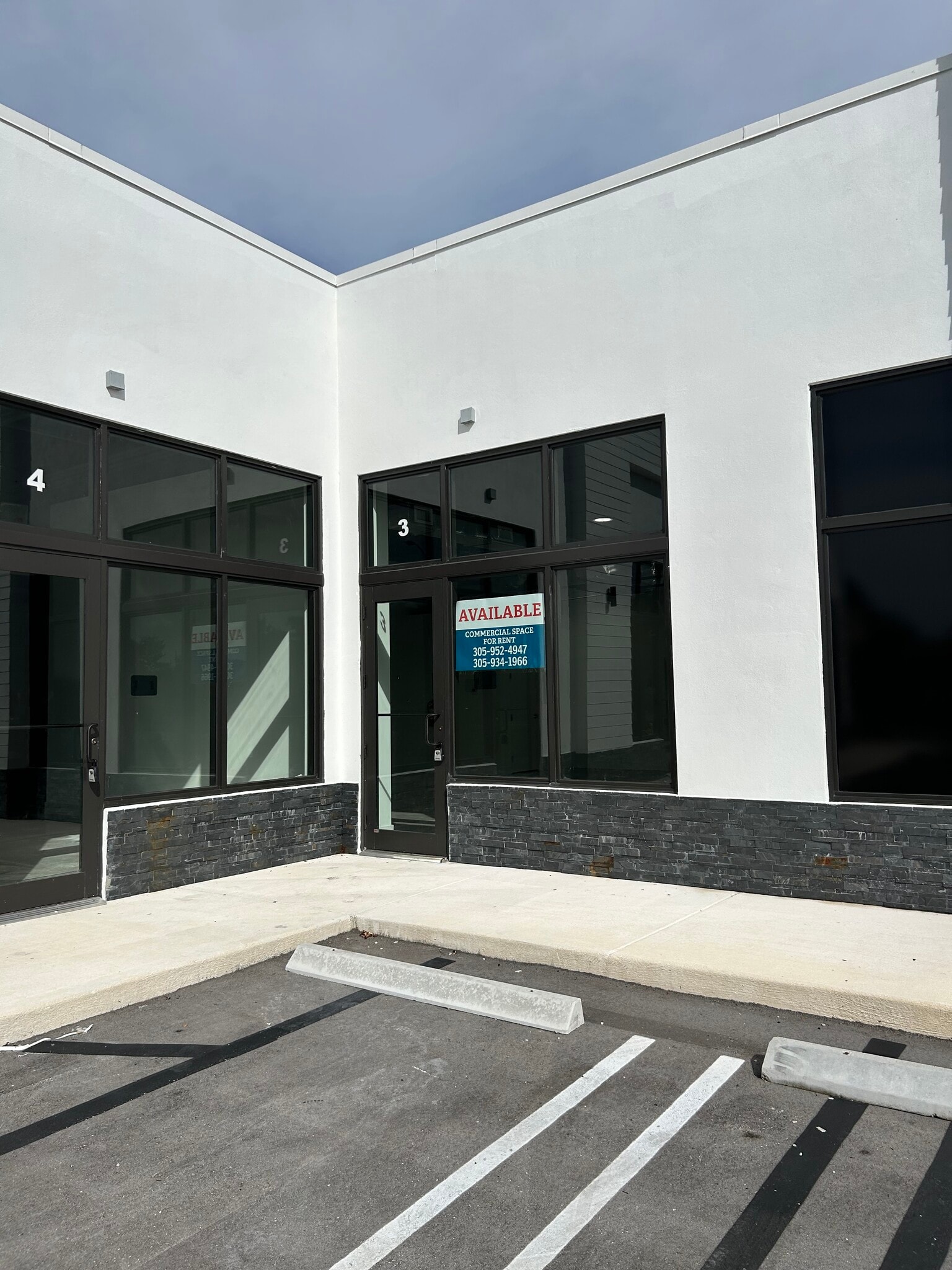 1401 NW 119TH, North Miami, FL à louer Photo de l’immeuble– Image 1 sur 7