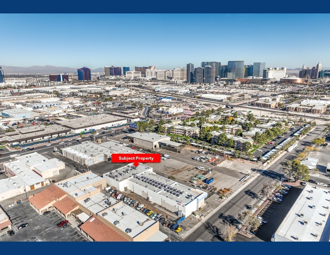 4333 W Tropicana Ave, Las Vegas, NV à vendre Aérien– Image 1 sur 20
