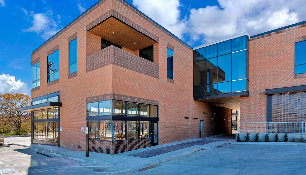 601 S Main St, Fort Worth, TX à louer - Photo de l’immeuble – Image 3 sur 18
