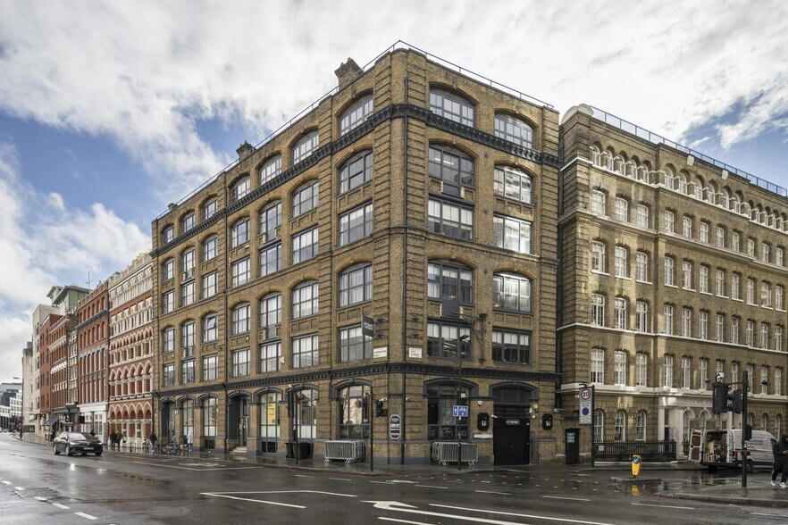 113-117 Farringdon Rd, Londres à vendre - Photo de l’immeuble – Image 2 sur 13